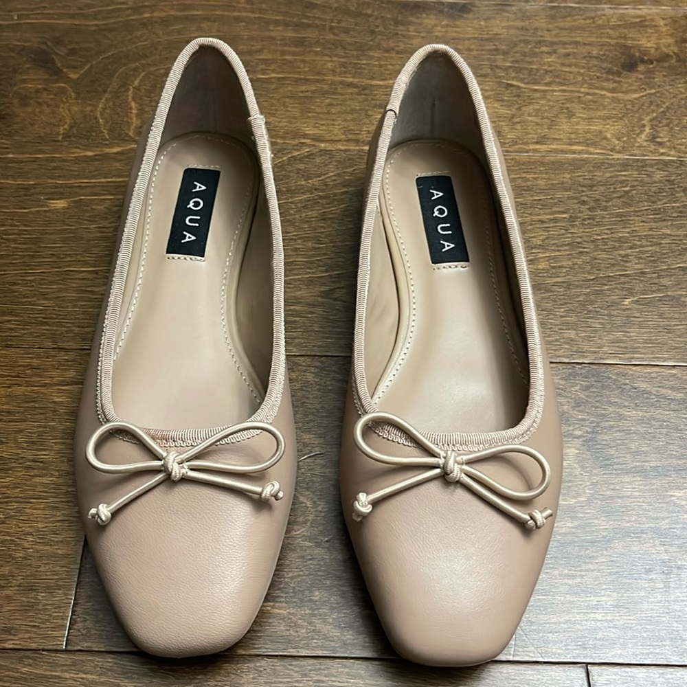 New, AQUA ballet flat